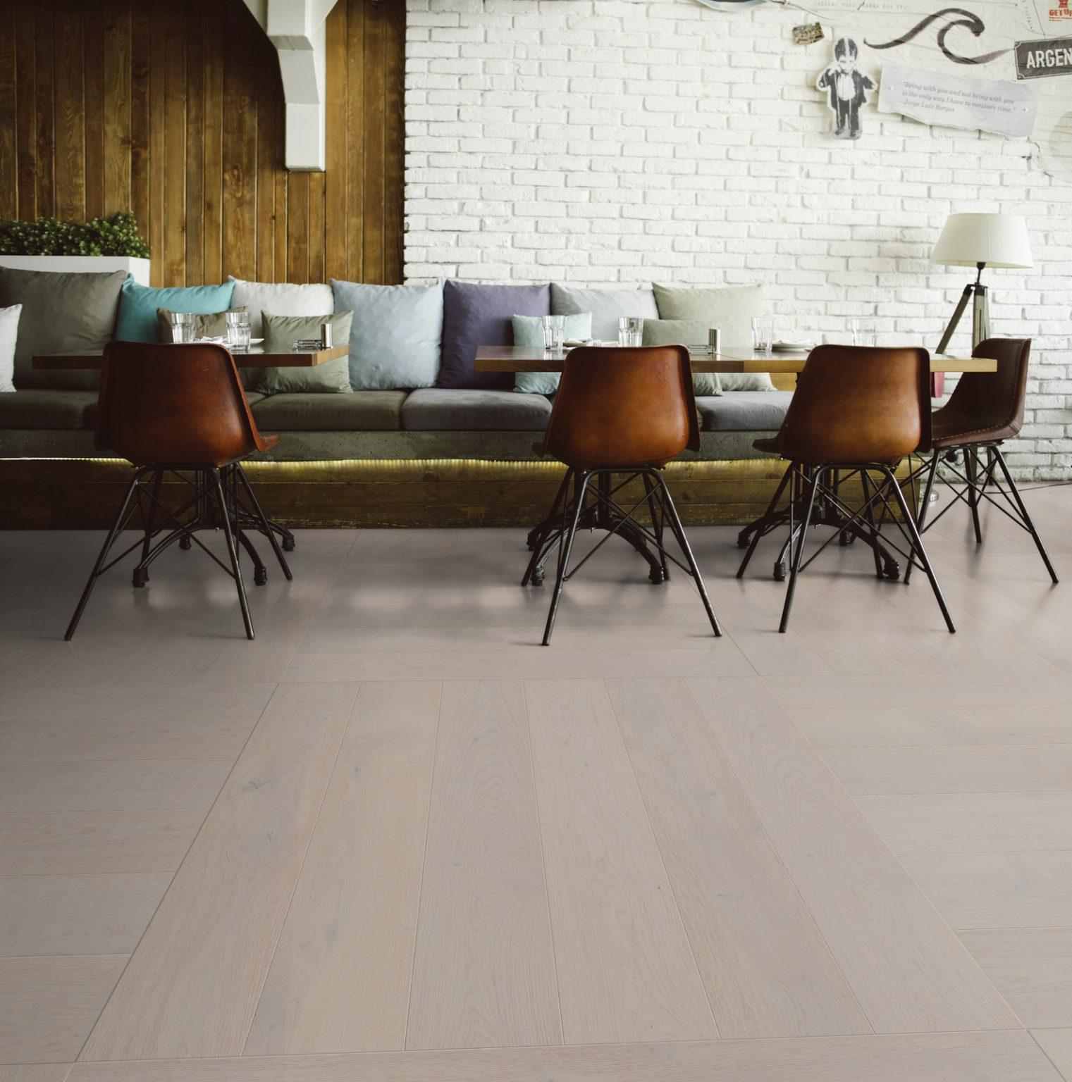 M03a Parchet stratificat Stejar Grey System Plank