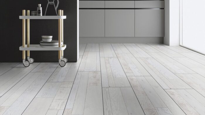 Parchet Laminat Hotel California T03 amenajare detaliu bucatarie