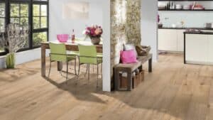 Parchet Avatara Stejar Sirius W15 amenajare bucatarie moderna open space