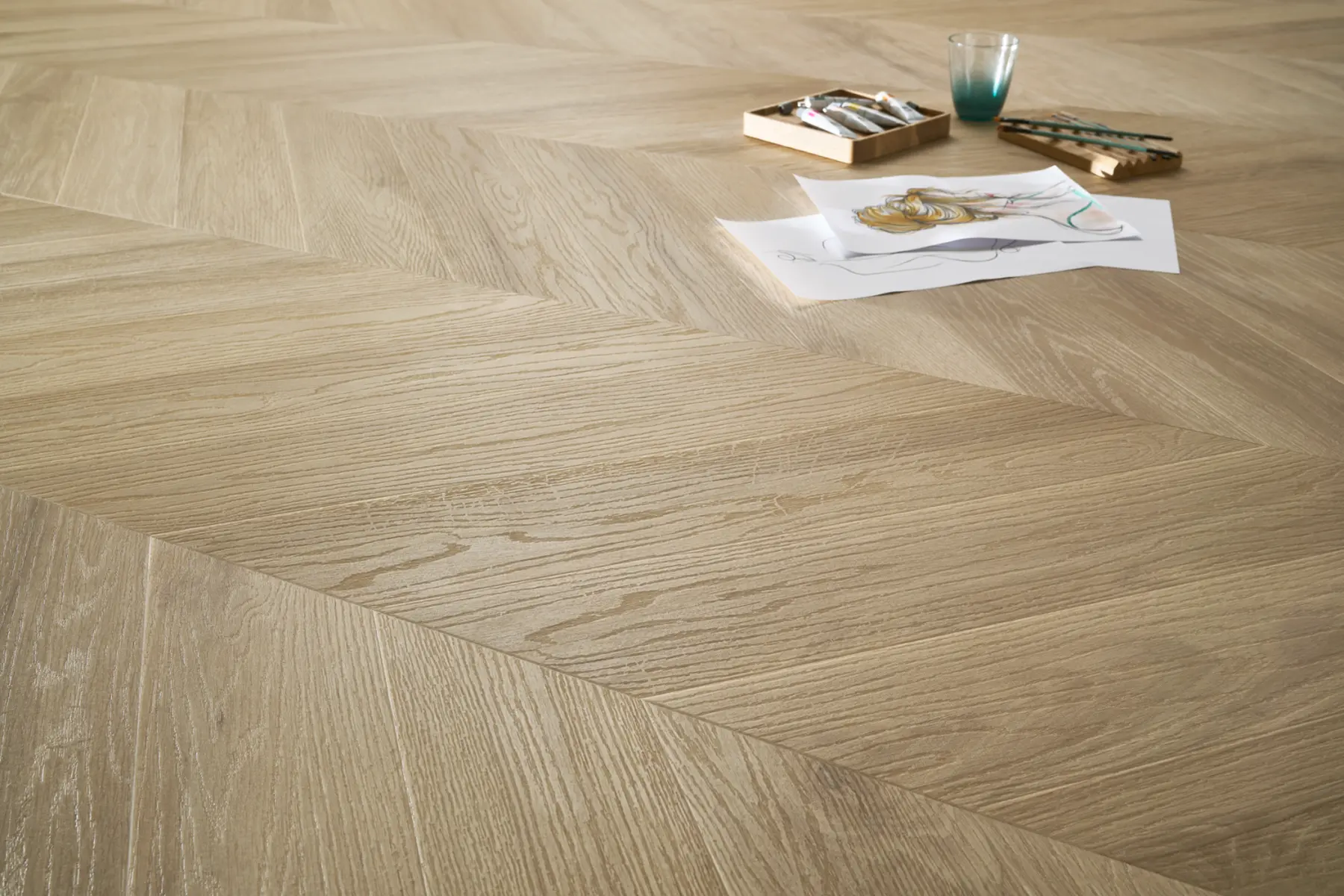 Pardoseala_living_cu_Parchet_SPC_Chevron_Stejar_Princeton_5mm_Gada_Ceramic-Bucuresti Pardoseală SPC Chevron Princeton