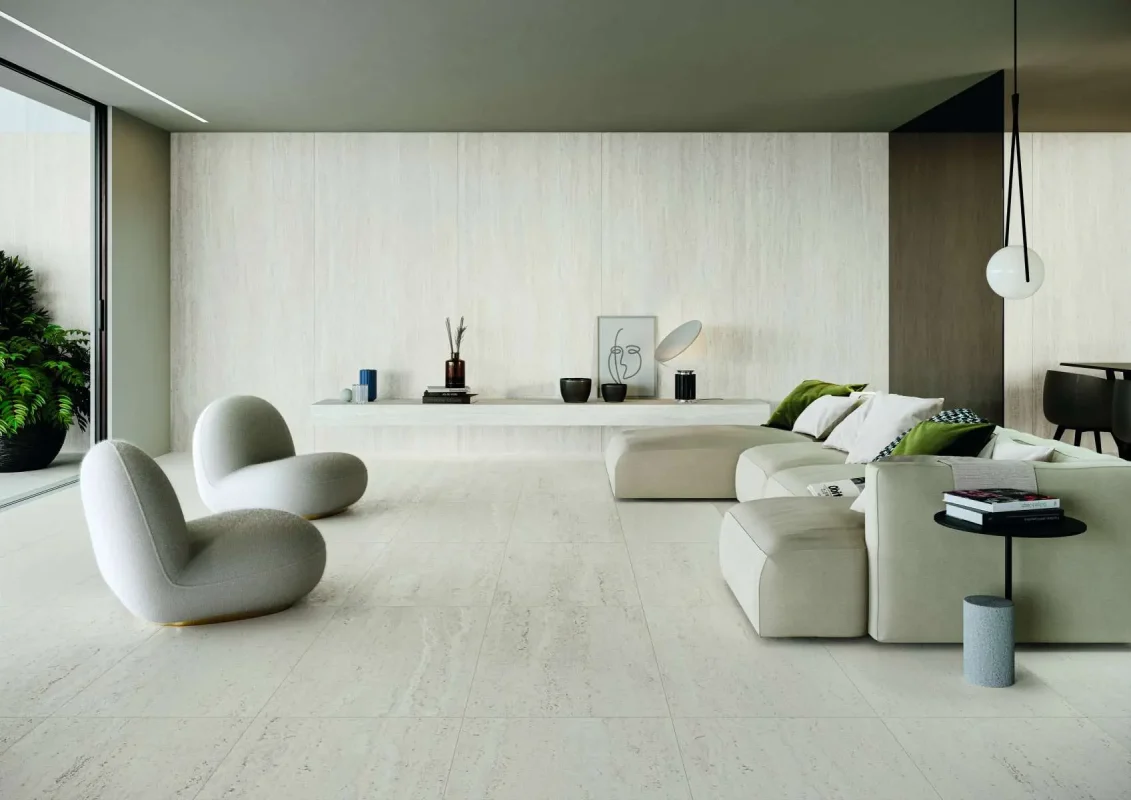 Living cu Gresie tip Travertin Trevi Alb