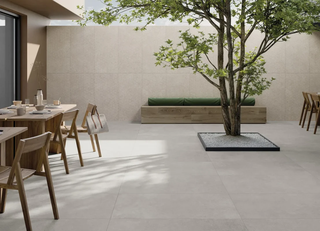 Terasa_cu_gresie_portelanata_R11_Keope_Grace_grey_clay_Gada_Ceramic_Bucuresti