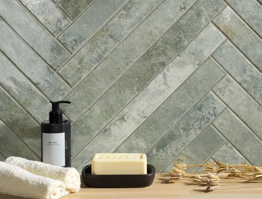 Gresie-portelanata-4.8x45cm-LaFabbrica_Kist_Jade_Lux_Gada-Ceramic